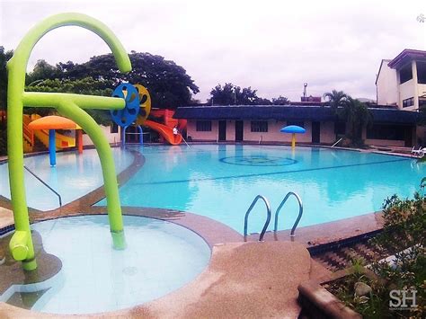 Mga video ng montalban waterpark and garden resort.